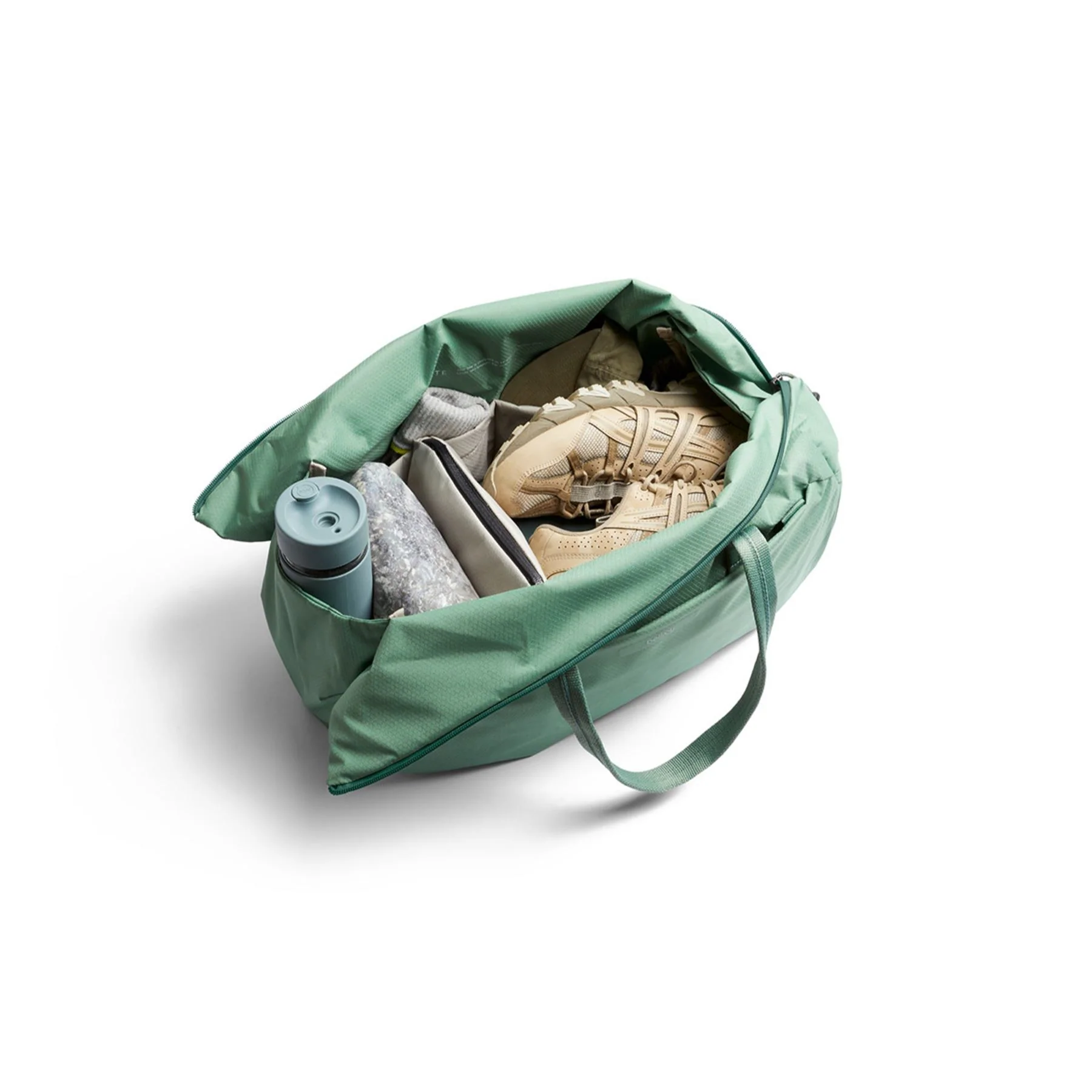 Bellroy Lite Duffel Holdall - Image 4